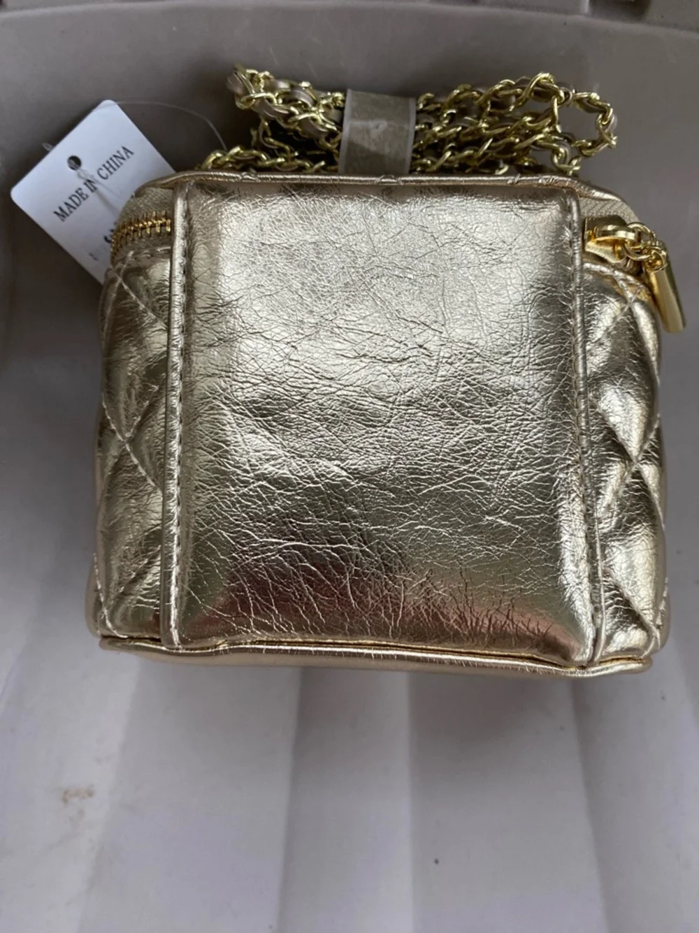 Gold Quilted Chain Crossbody Bag NWT- Women - Picture 4 of 10